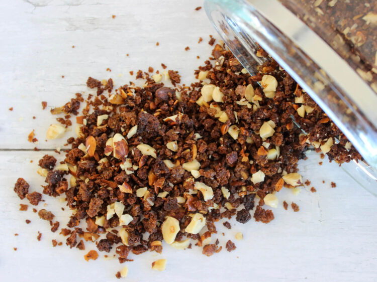 rugbrødsgranola