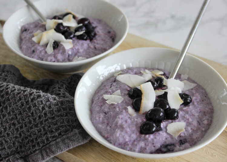 overoats med blåbær