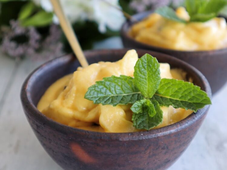 nicecream med mango og passion
